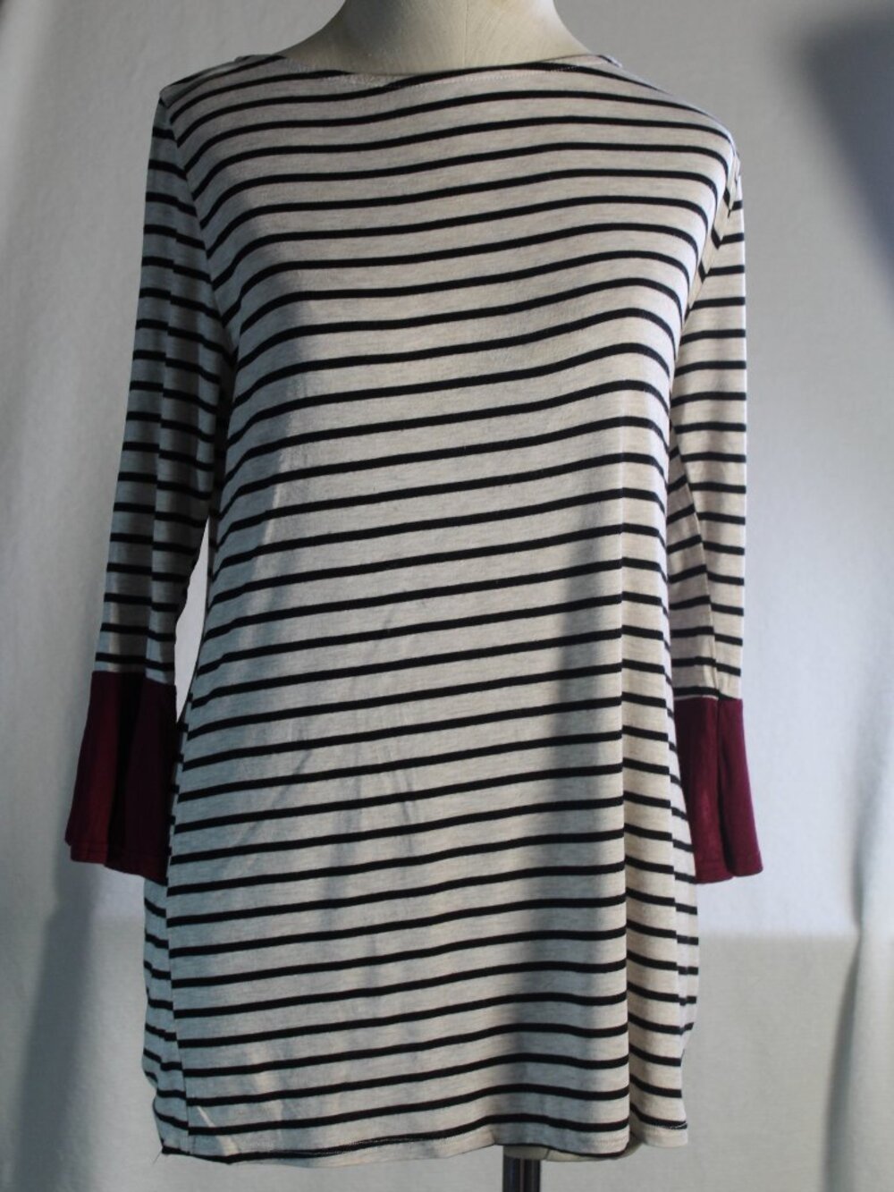 Flamingo Urban Size L Cream Black Striped with Maroon Accent 3/4 Sleeve Blouse